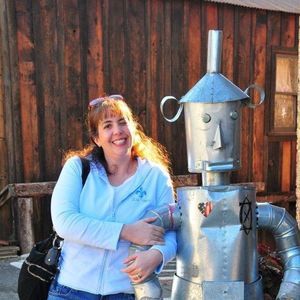 Meet your Posher, Ellen